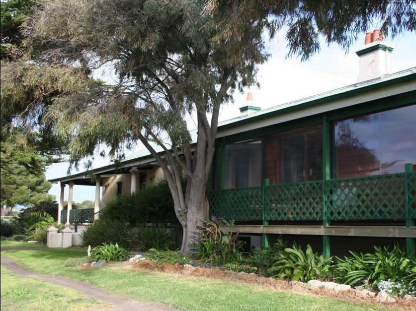 Seaview Lodge بنيشو المظهر الخارجي الصورة